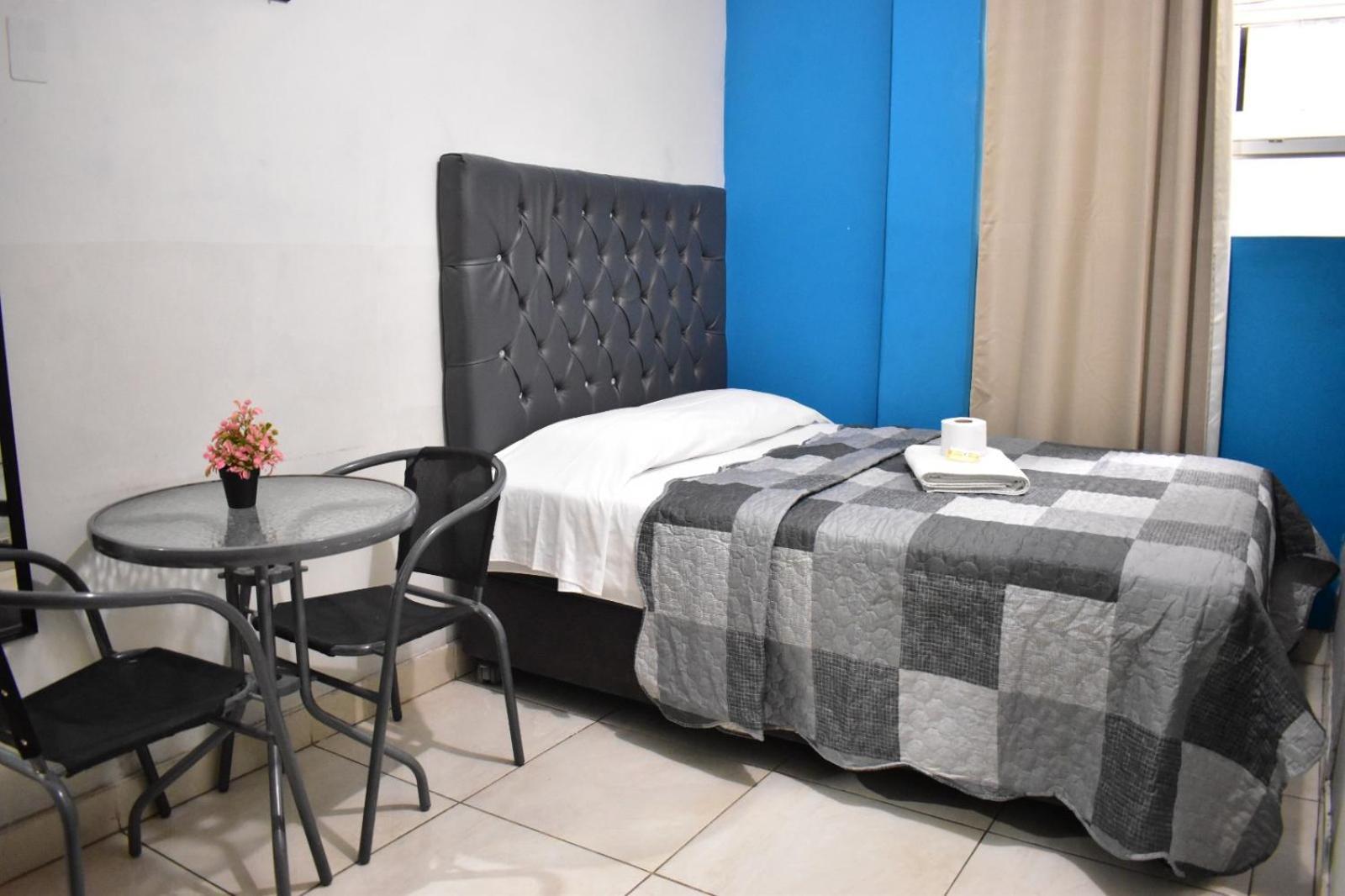 Aypa Hostal Trujillo Exterior photo